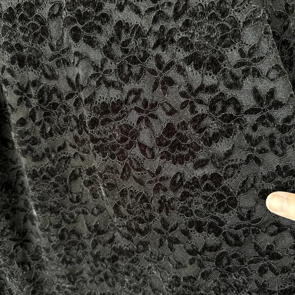 NWT Teddi Rose Black Lace Knit Blouse w/ Short Sleeves Whimsigoth Goth Corp - Picture 2 of 7